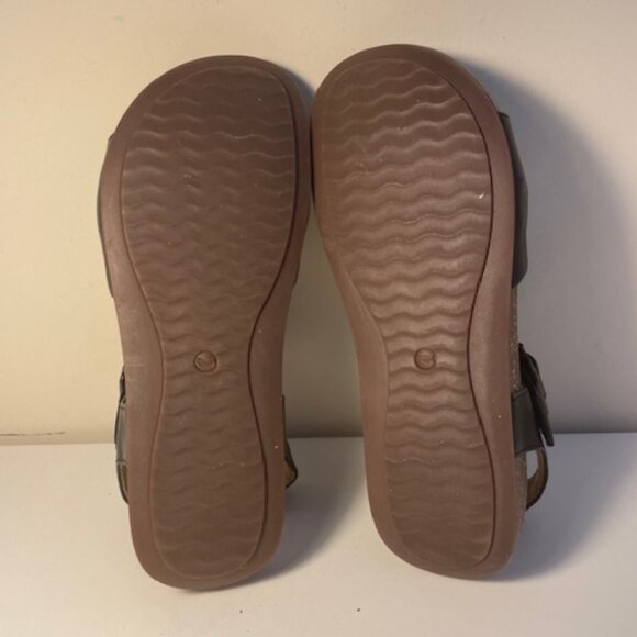 Clarks Unstructured Strap Sandal Black Size 7 New - Picture 4 of 5